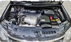 DKI Jakarta, Toyota Camry V 2017 kondisi terawat 1