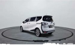 Jawa Barat, jual mobil Toyota Sienta V 2017 dengan harga terjangkau 1