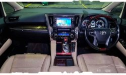 Mobil Toyota Alphard 2017 G dijual, Jawa Barat 1
