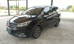 Wuling Cortez 1.8 L Lux i-AMT 2018 3