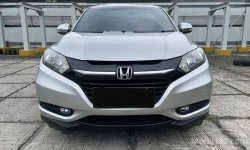 Mobil Honda HR-V 2015 E terbaik di DKI Jakarta 5
