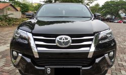 Toyota Fortuner VRZ A/T Diesel 2016 DP Minim 2