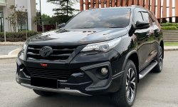 Toyota Fortuner VRZ TRD Diesel AT 2018/2019 DP Minim 3