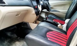 Jual mobil Toyota Avanza ,Warna favorit hitam 6