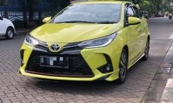 Toyota Yaris STRD Sportivo AT Kuning 2021 3