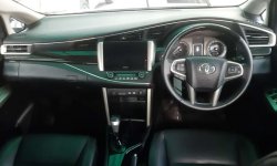 Toyota Kijang Innova Q venturer 2021 AT 5
