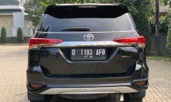 Toyota Fortuner VRZ AT 2017 3