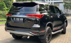 Toyota Fortuner VRZ AT 2017 4