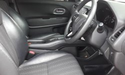 Honda HR-V 1.5L E CVT Tahun 2017 7