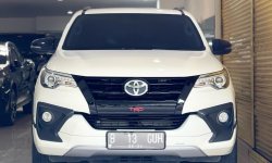 Toyota Fortuner VRZ AT 2019 1