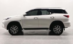 Toyota Fortuner SRZ AT 2020 3