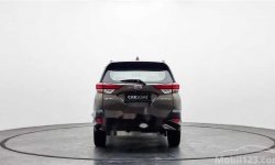 Jual Daihatsu Terios R 2018 harga murah di Jawa Barat 5