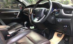 Toyota Fortuner 2.4 VRZ TRD AT 2019 SUV 9