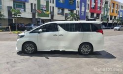 Toyota Alphard 2015 DKI Jakarta dijual dengan harga termurah 4