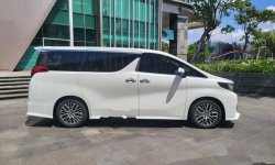 Toyota Alphard 2015 DKI Jakarta dijual dengan harga termurah 13