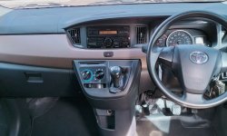 Mobil Bekas Toyota Calya G MT 2018 Putih 3