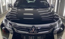 Mitsubishi Pajero Sport Dakar Tahun 2018 Hitam 1