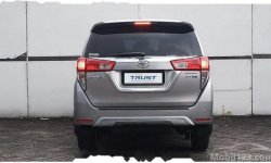 Jual mobil Toyota Kijang Innova V 2018 bekas, DKI Jakarta 6