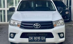 Toyota Hilux 2.4 4x2 DSL M/T 2017 1