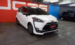 DKI Jakarta, Toyota Sienta Q 2019 kondisi terawat 7