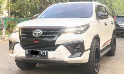 Toyota Fortuner 2.4 VRZ TRD AT 2019 Putih 1