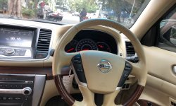Nissan Teana 250XV AT Putih 2013 9
