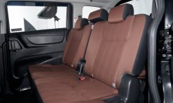 Toyota Sienta Q CVT 2017 6