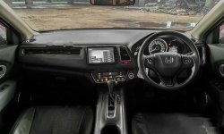 Banten, Honda HR-V E 2018 kondisi terawat 4