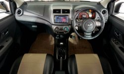 Promo Daihatsu Ayla 1.2 R Deluxe MT 2017 Murah | KM 22Rban 8