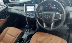 Toyota Kijang Innova 2.4G 2016 5