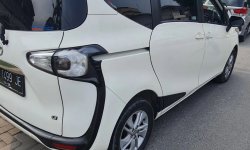 Toyota Sienta G MT 2016 2