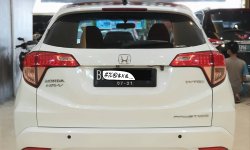 Honda HRV 1.8 CVT Prestige 2016 putih 9