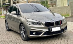 BMW 2 Series 218i AT Silver 2015 2