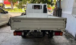 Mobil Isuzu Traga 2019 terbaik di Jawa Timur 5