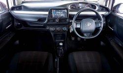 Toyota Sienta G MT 2017 Putih 5