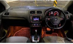 Banten, Volkswagen Polo Comfortline 2017 kondisi terawat 6
