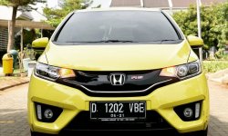 Jual Mobil Bekas Honda Jazz RS CVT 2017 1