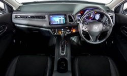 Honda HRV E AT 2019 Putih 6
