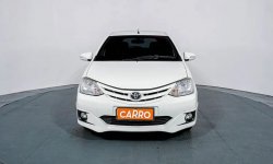 Toyota Etios 2013 Putih 1