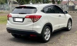 Honda HR-V E CVT 2016 Putih 4