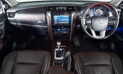Toyota Fortuner 2.4 VRZ TRD AT 2018 Hitam 7