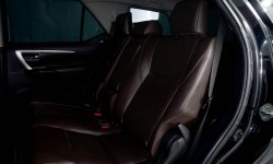 Toyota Fortuner 2.4 VRZ TRD  AT 2018 Hitam 5
