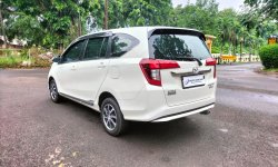 [DP 6 JUTA] Daihatsu Sigra 1.2 R DLX MT 2019 Putih 6