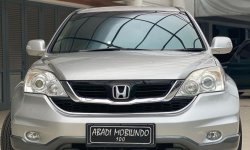 Honda CR-V 2.0 Tahun 2012 Abu-abu Istimewa Siap Pakai 11