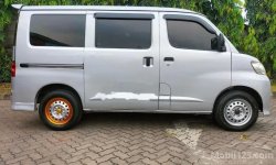 Banten, jual mobil Daihatsu Luxio D 2011 dengan harga terjangkau 2