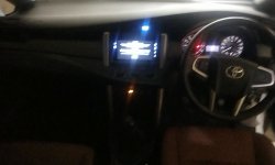 Toyota Kijang Innova G M/T 2016 Putih Dp ceper Bu 6