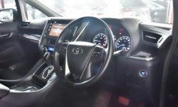 Toyota Vellfire 2.5 G A/T 2016 Hitam 7