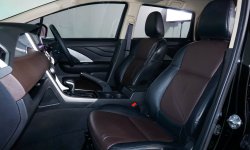 Mitsubishi Xpander Cross Premium AT 2021 Hitam 10