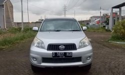 Jual Daihatsu Terios TS 2011 harga murah di Jawa Barat 9