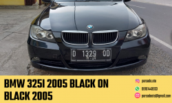 BMW 325I Black On Black 2005 Hitam 2